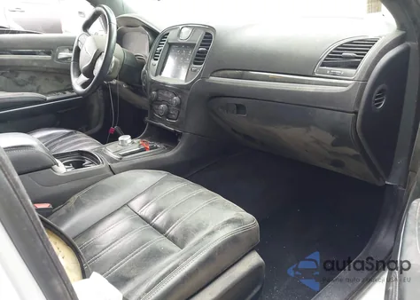 2018 Chrysler 300 300S Awd z USA, uszkodzony, nr VIN 2C3CCAGG4JH202046